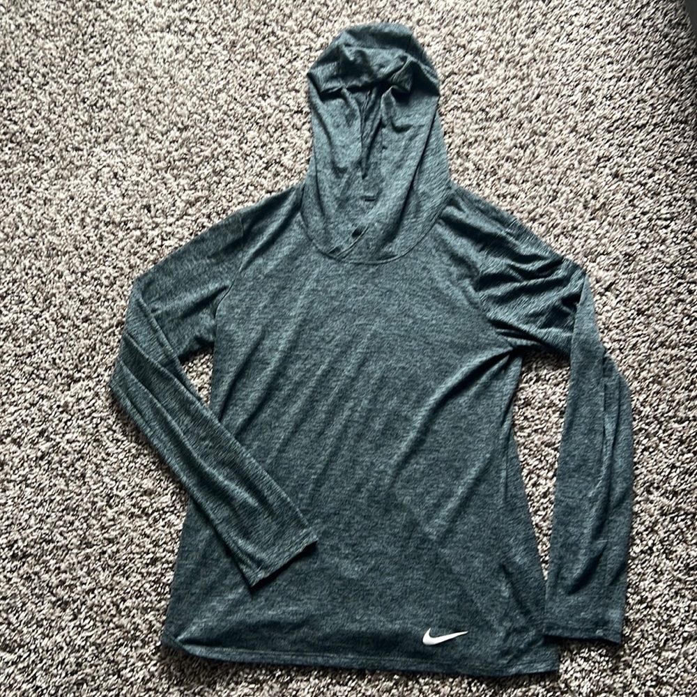 NIKE DRIFIT LONG SLEEVE